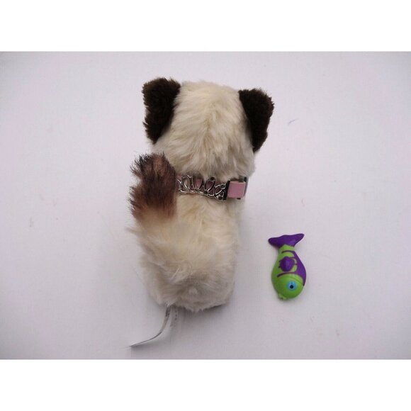 American Girl Rascal Himalayan Siamese Cat with Magnetic Fish and Collar‎ 2014 - Picture 9 of 16